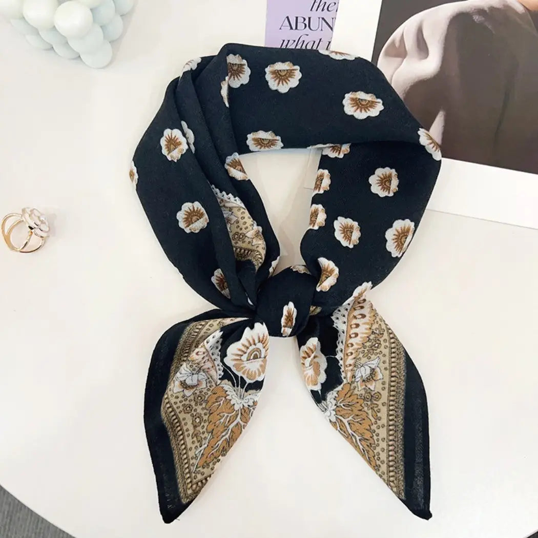 Retro Border Print Square Scarf