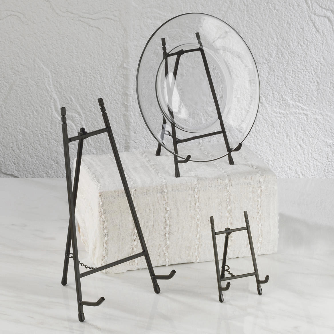 Traditional Art Easel