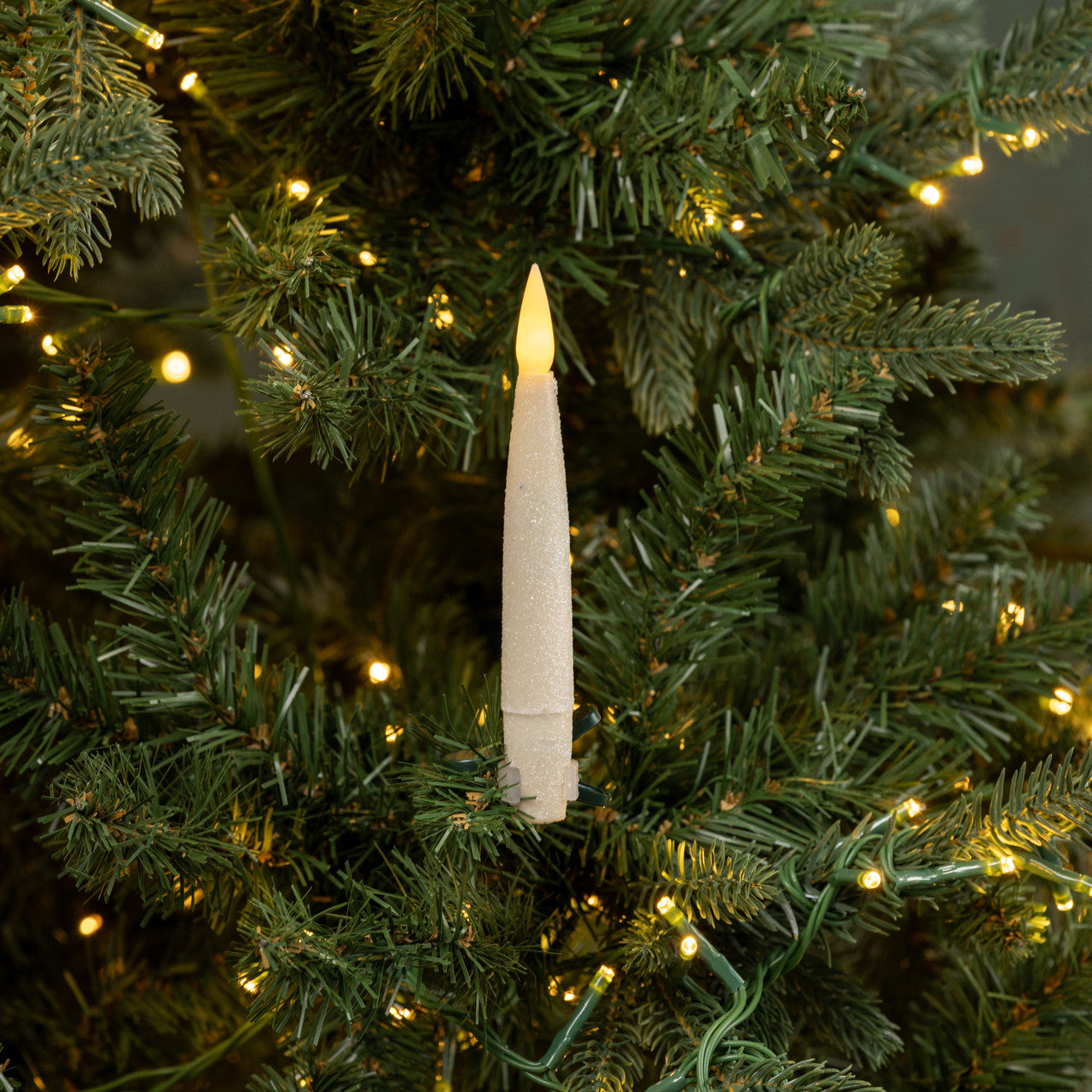 Set/6 Cream Shimmer Clip on Candles