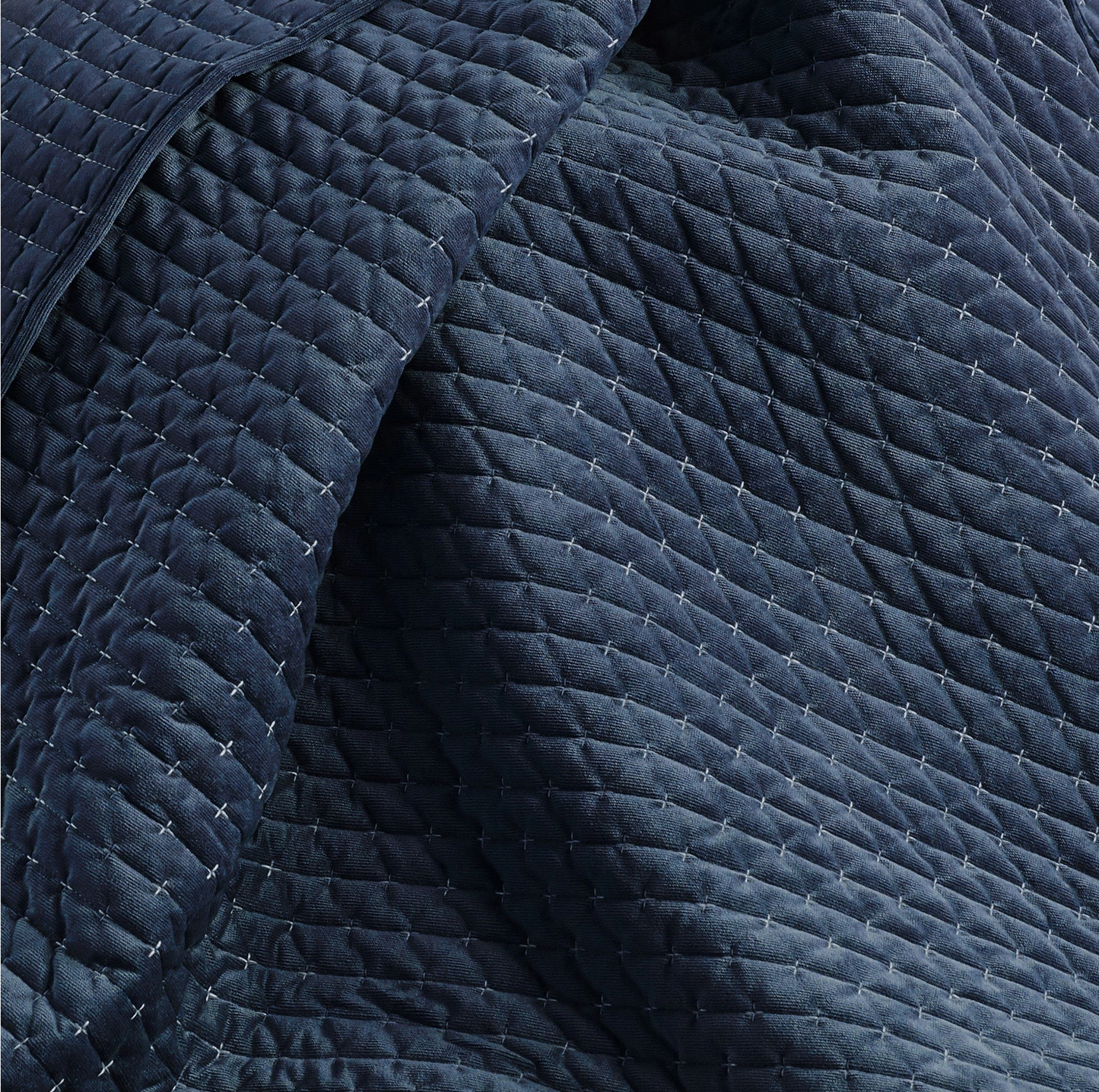 Velvet Stitch Quilted Throw