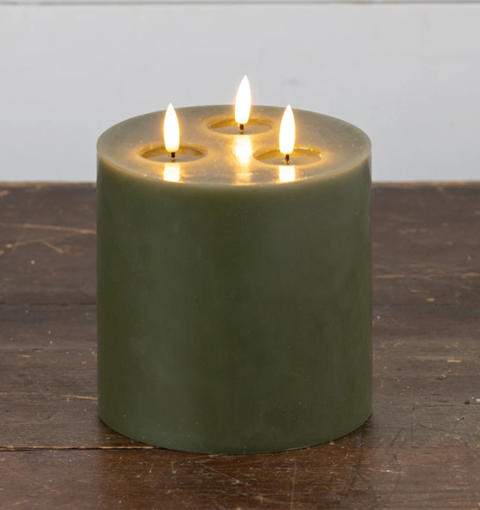 7" Green 3 Wick 3D Candle