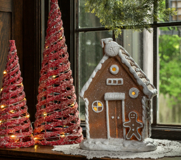 12.5" Lighted Gingerbread House