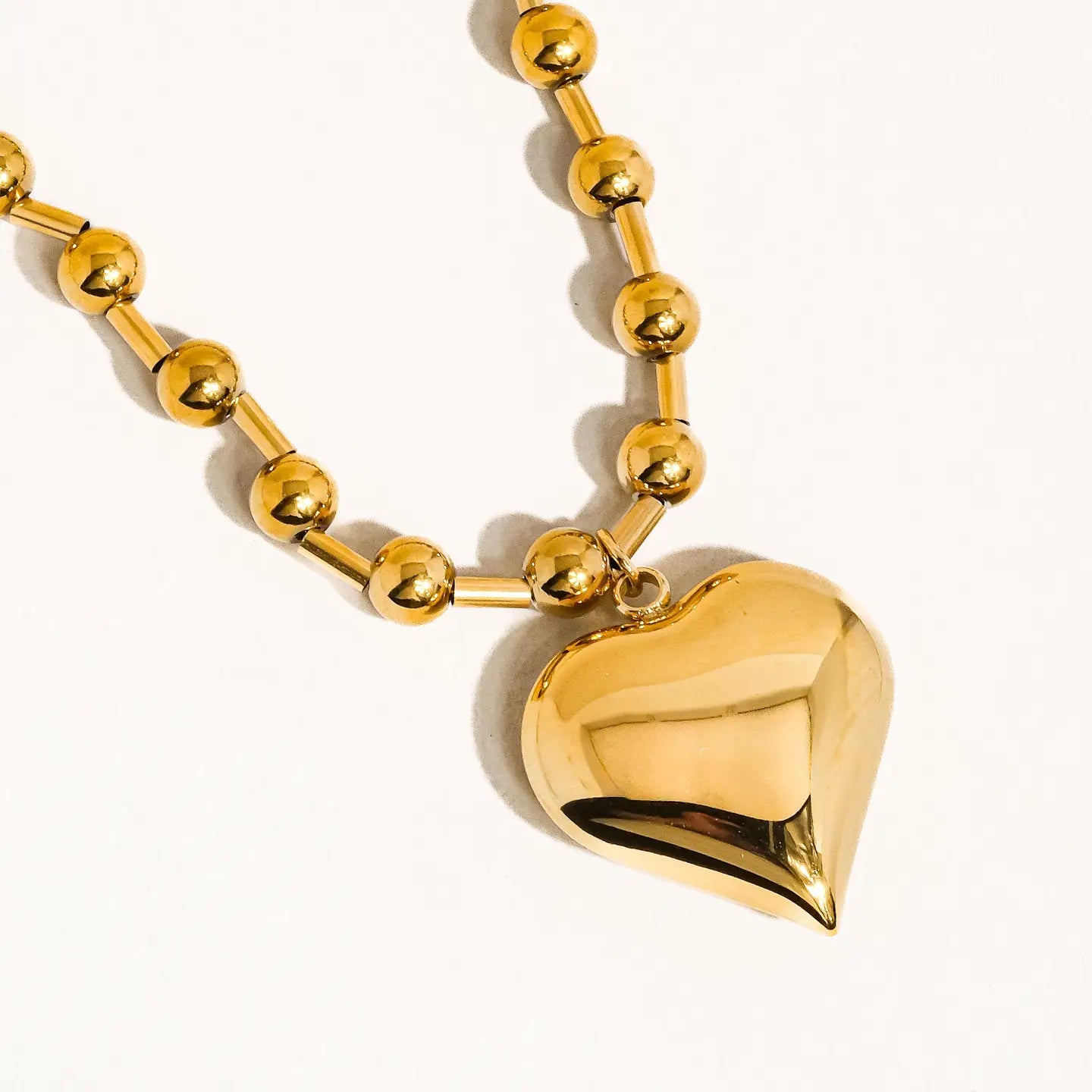 Paris 18K Gold Non-Tarnish Large Heart Chain Necklace