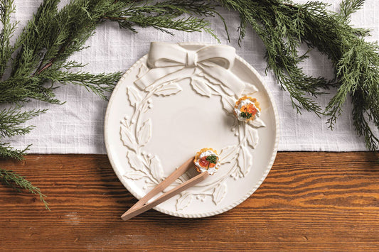 White Wreath Round Platter