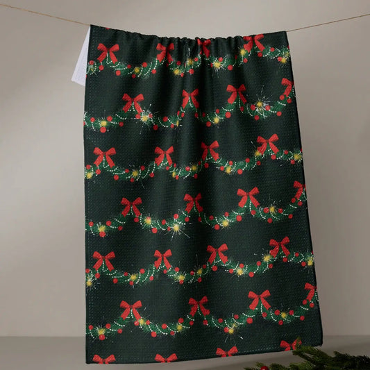 Yuletide Garland Geometry Towel