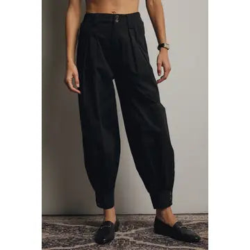 Pleated Cuff Button Tapered Pants