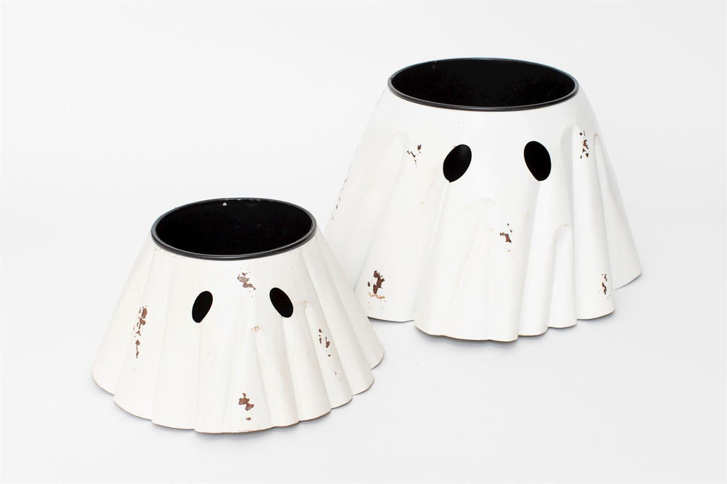 Metal Ghost Planter
