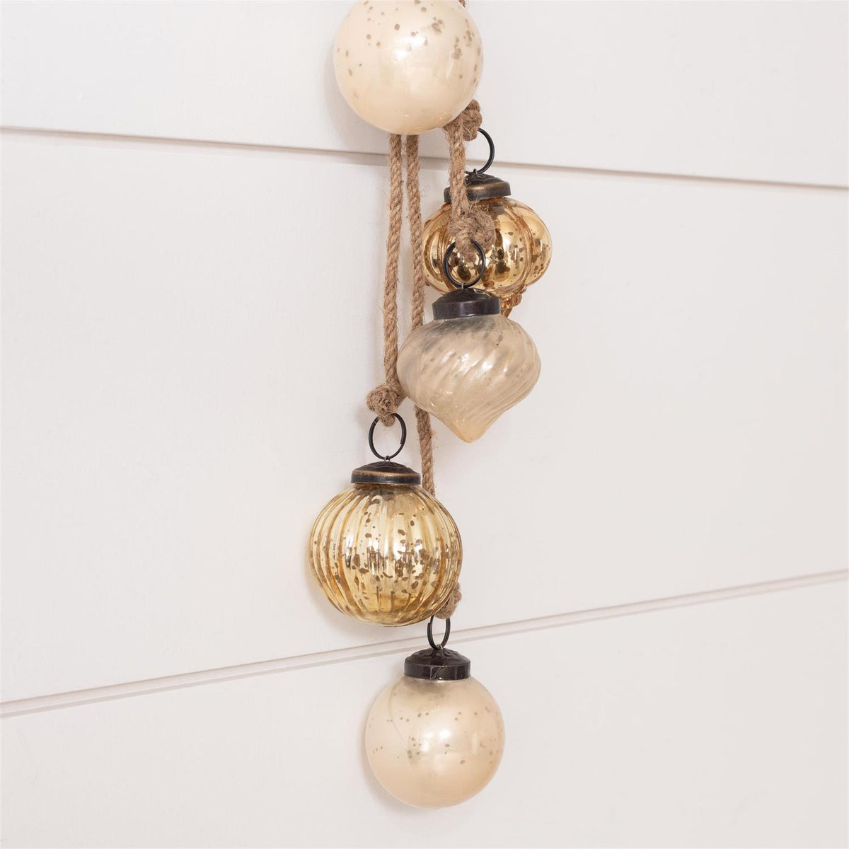 Cream/Gold Hanging Ornament Cluster