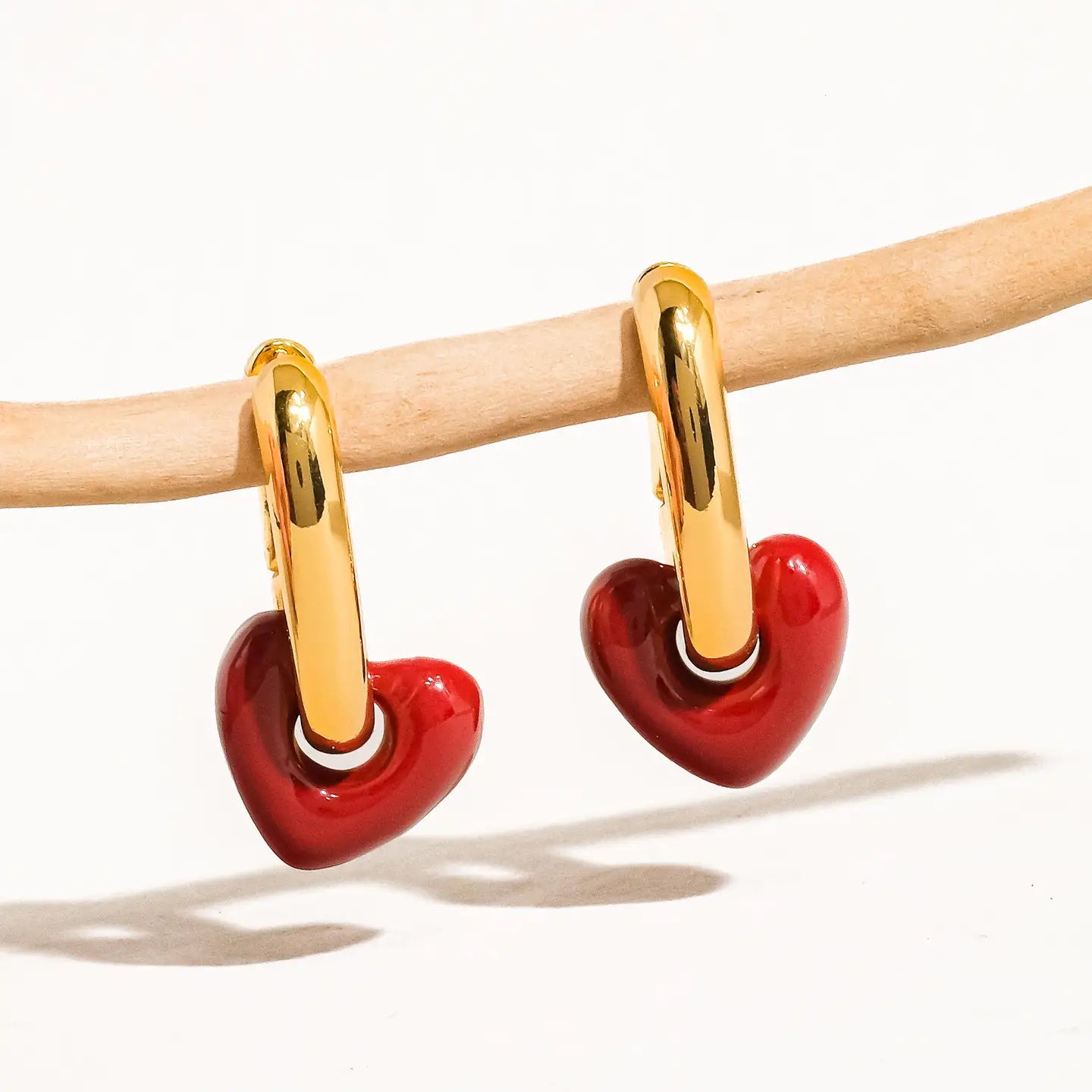 Lilou 18K Gold Red Heart Chain Earring