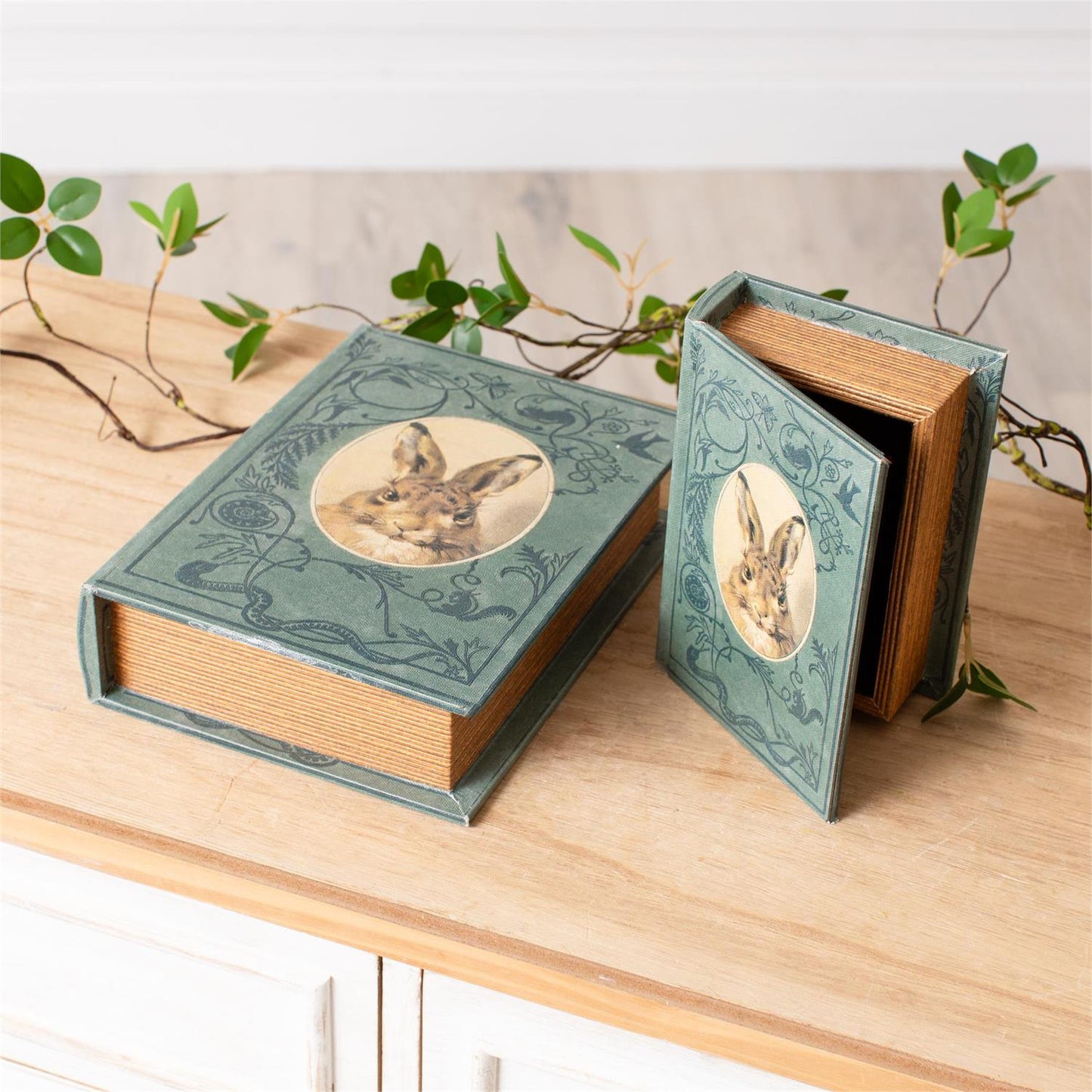 Rabbit Book Box