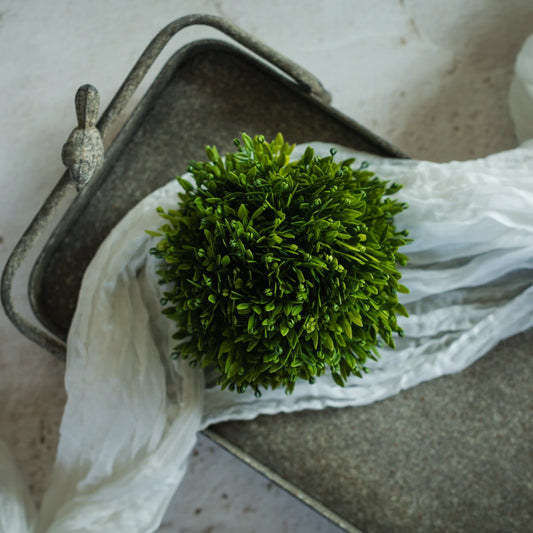6" Chickweed Half Ball