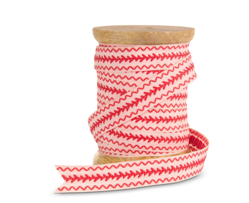 10 yrds Red Pattern Ribbon