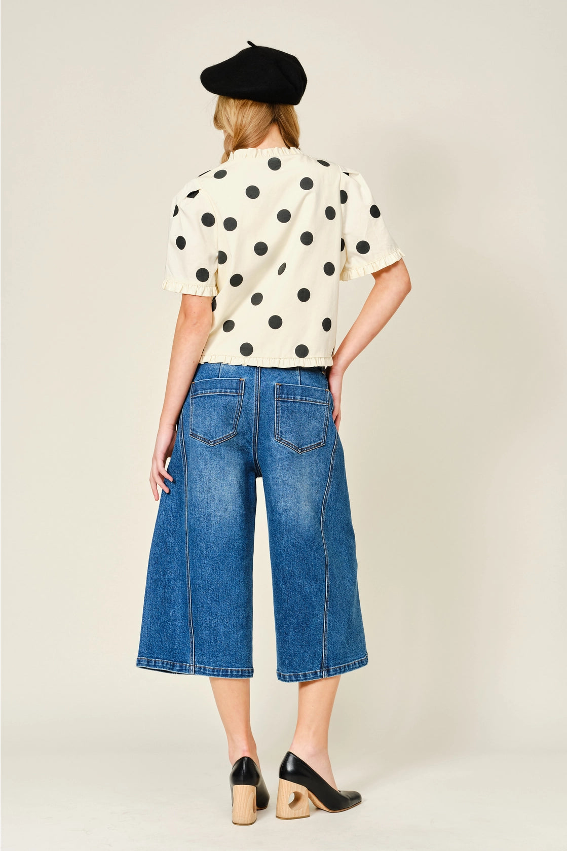 Ruffle Edge Dot Print Short Sleeve Top
