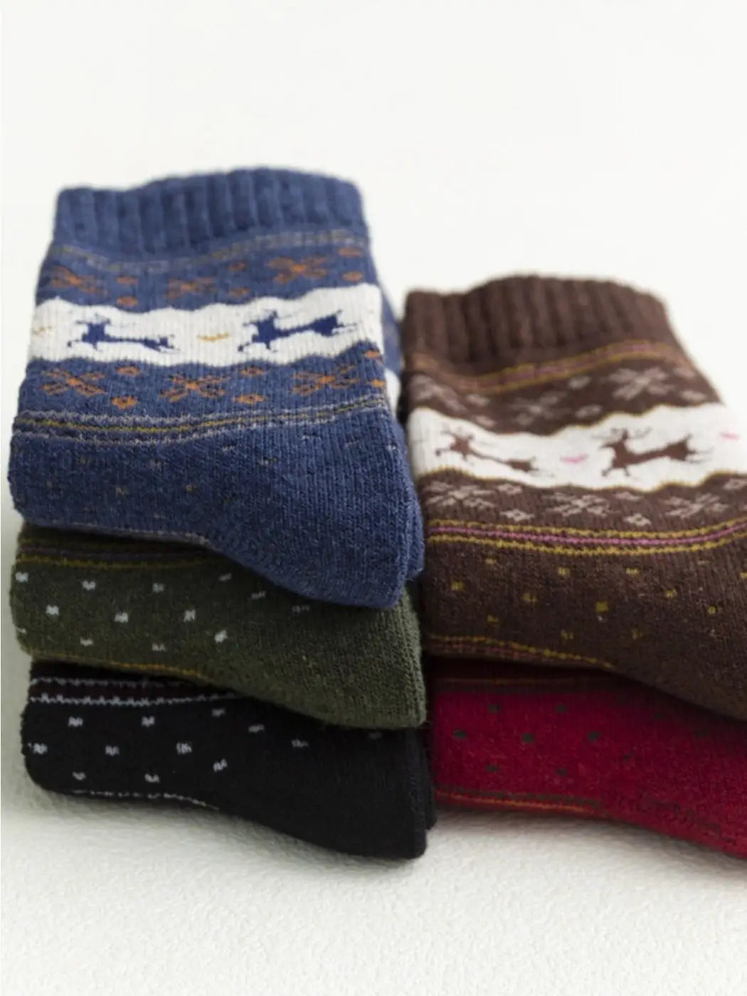 Deer Pattern Mid-calf Socks