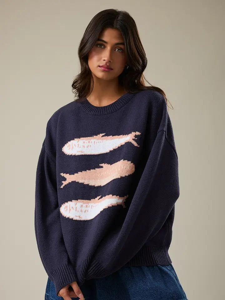 Round Neck 3 Sardines Sweater