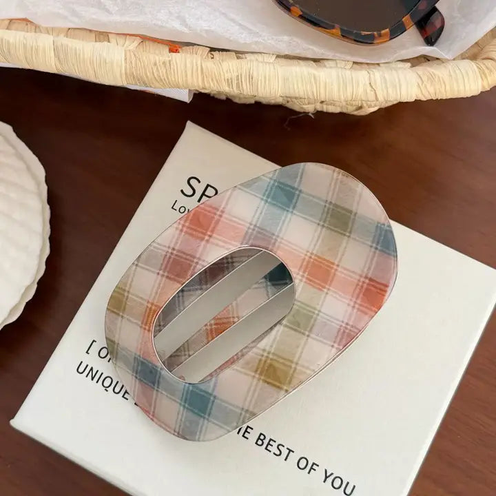 Plaid Flat Hair Claw