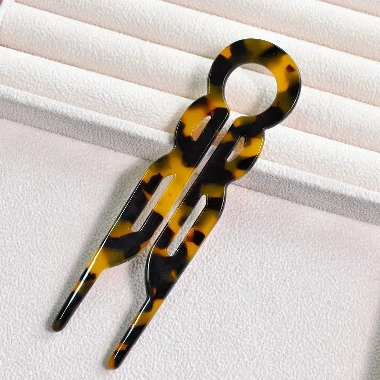 Marble Hair Fork Double Prong Bun Wand